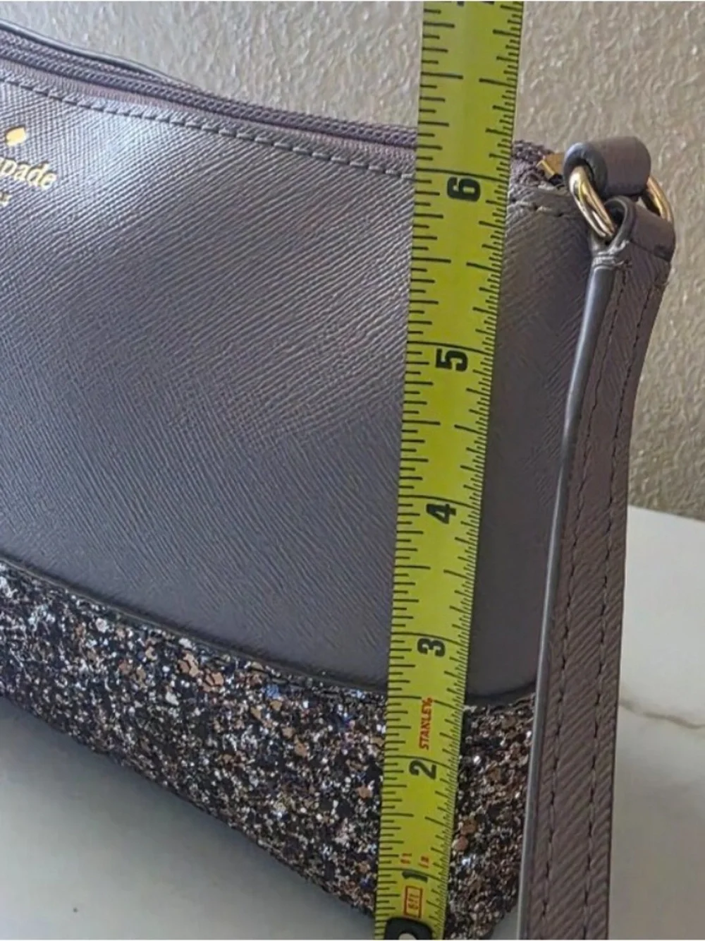 Kate Spade Grey Gold Leather Glitter Crossbody Bag EUC 10”x 6”- 20”handle drop